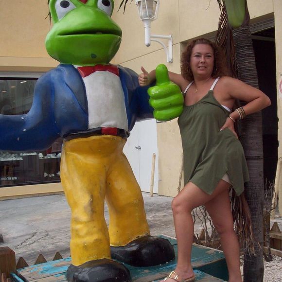 Meet your Posher, Chelsea - Picture 1 of 1